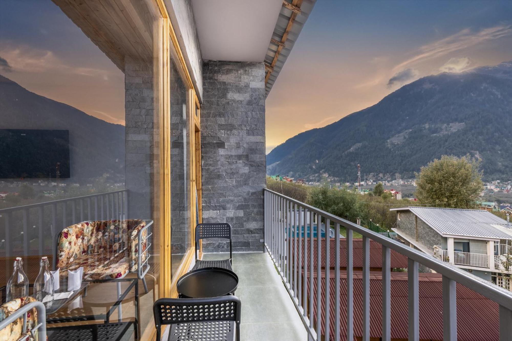 Echor Himalayan Heights Luxe Manali Manāli Exterior foto