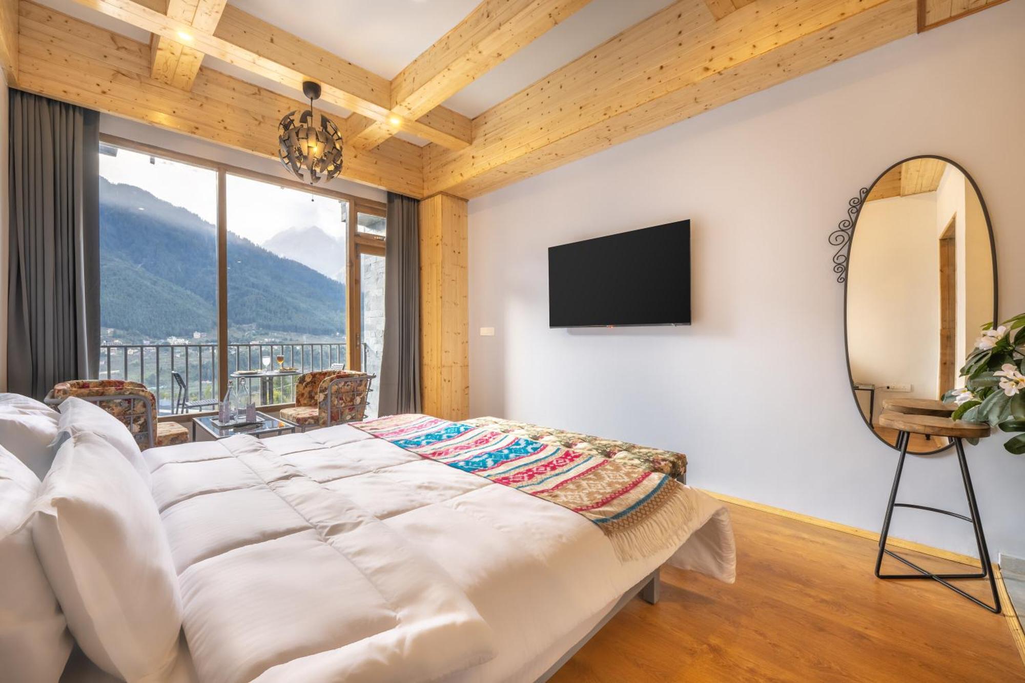 Echor Himalayan Heights Luxe Manali Manāli Exterior foto