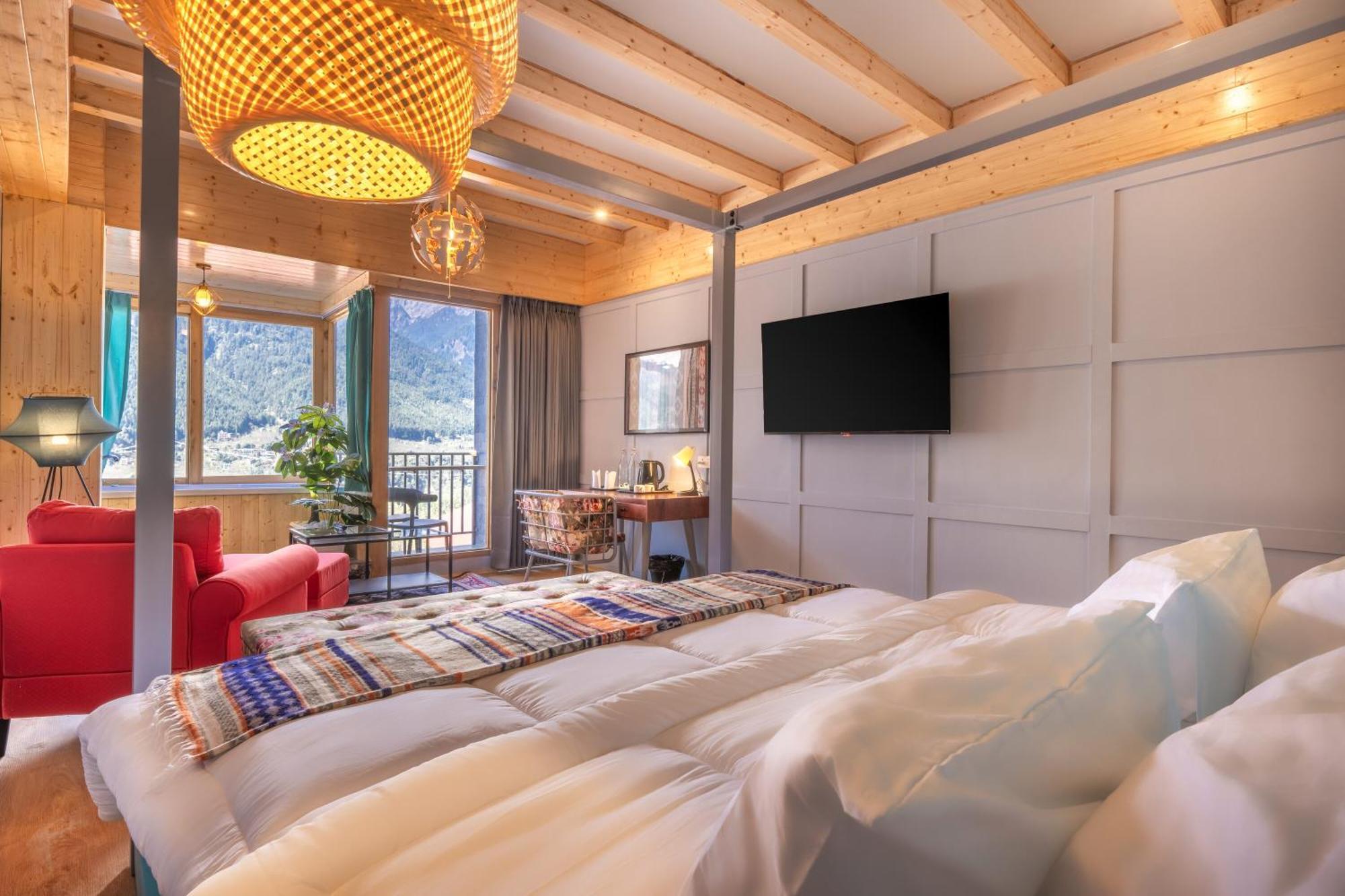 Echor Himalayan Heights Luxe Manali Manāli Exterior foto
