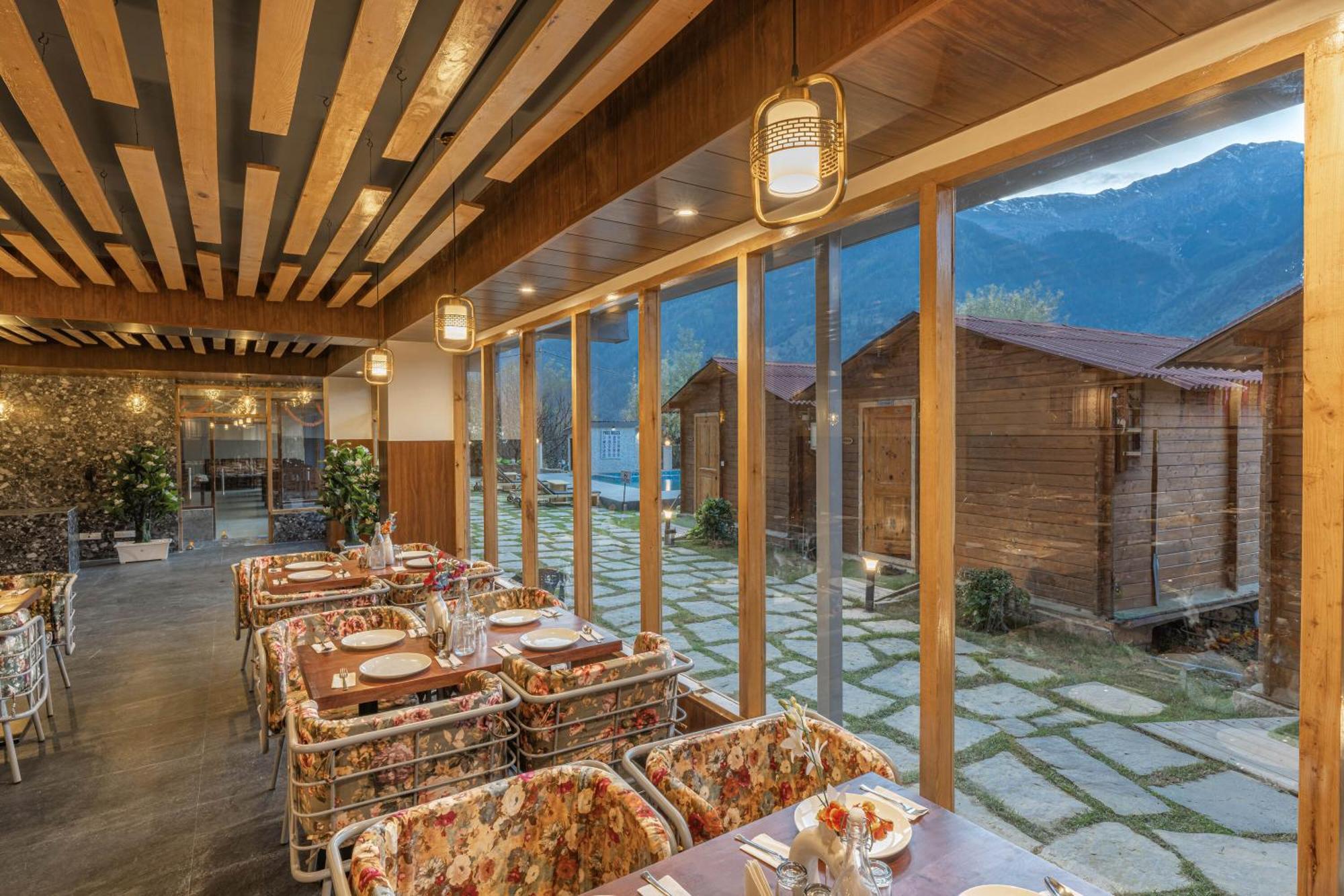Echor Himalayan Heights Luxe Manali Manāli Exterior foto