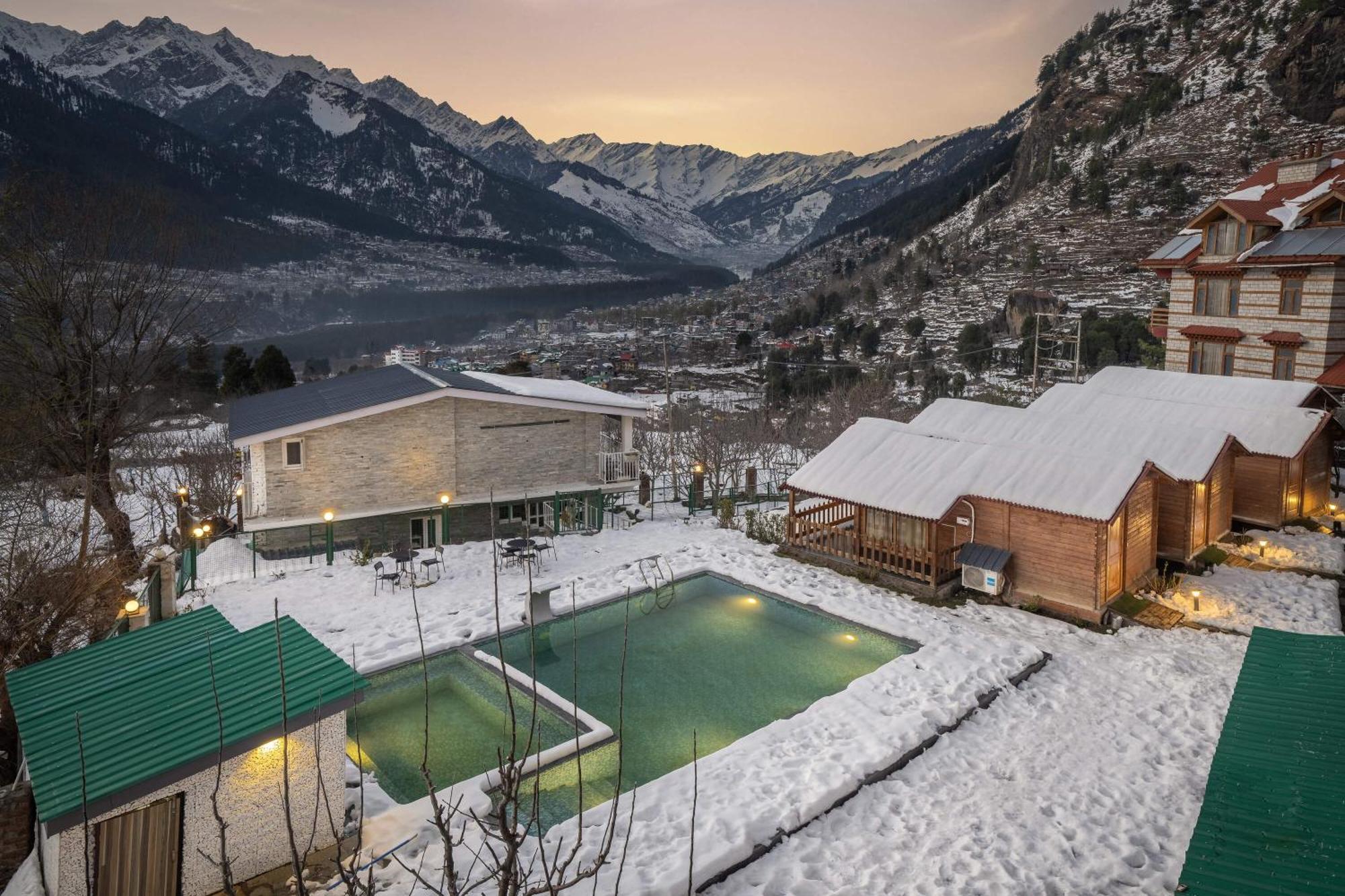 Echor Himalayan Heights Luxe Manali Manāli Exterior foto
