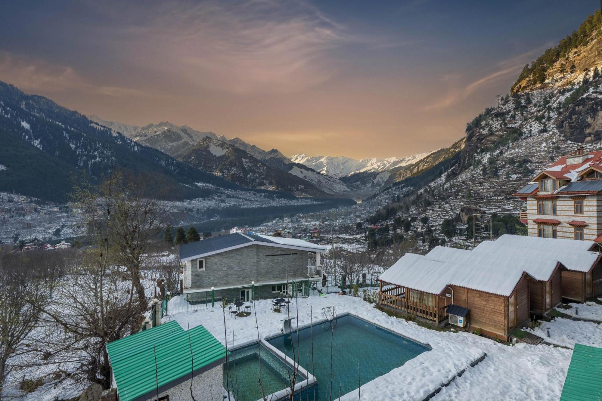 Echor Himalayan Heights Luxe Manali Manāli Exterior foto
