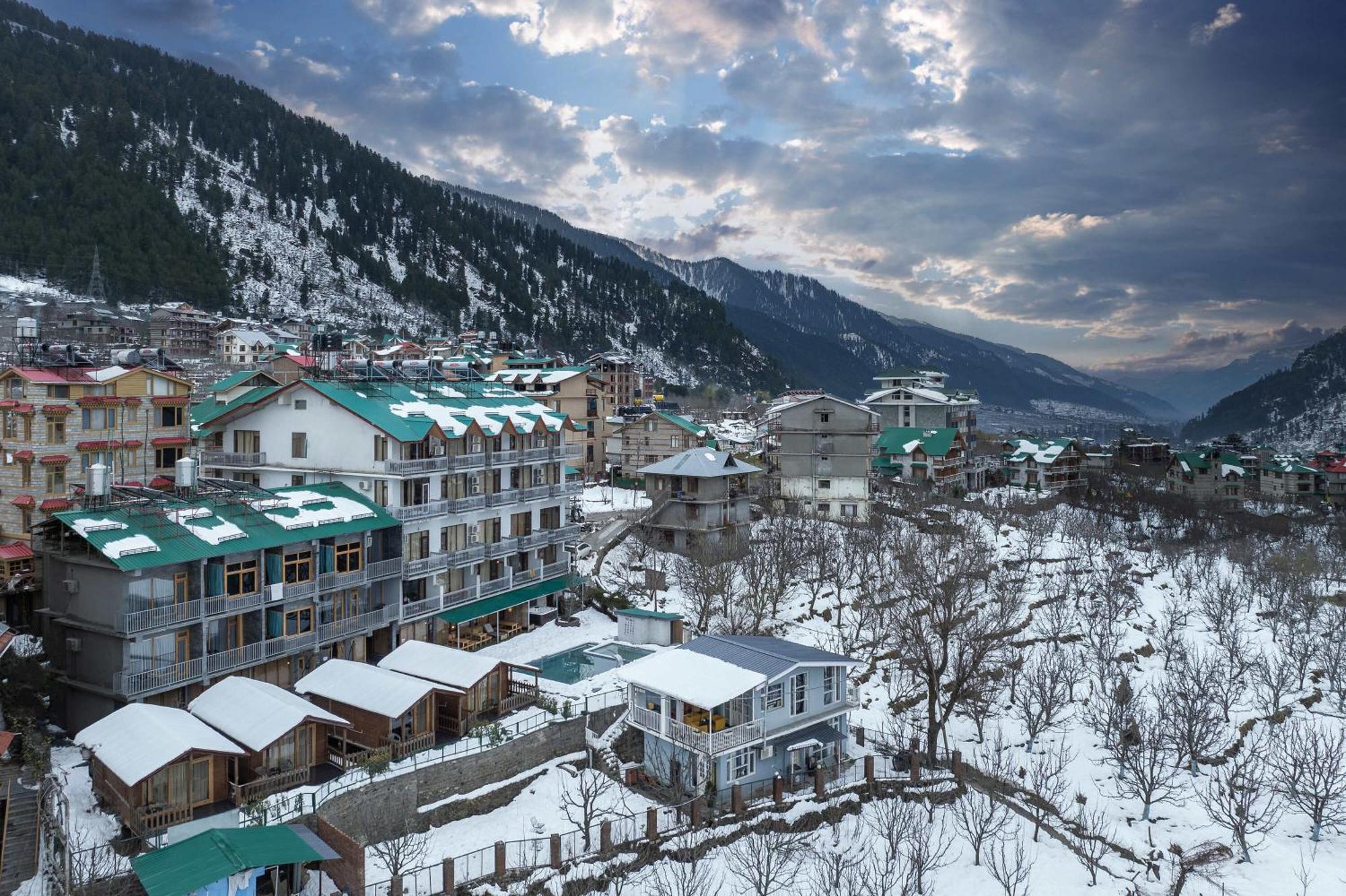 Echor Himalayan Heights Luxe Manali Manāli Exterior foto